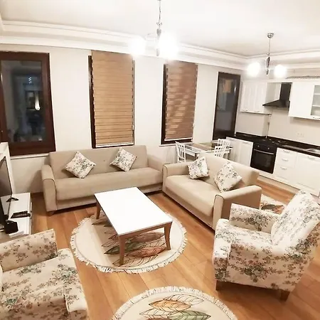アパート Lovely 3-bedroom Apt In Osmanbey イスタンブール