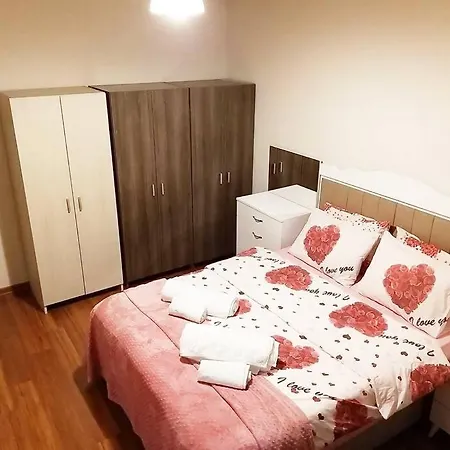 Lovely 3-bedroom Apt In Osmanbey *