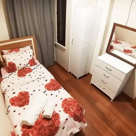 Lovely 3-bedroom Apt In Osmanbey アパート イスタンブール